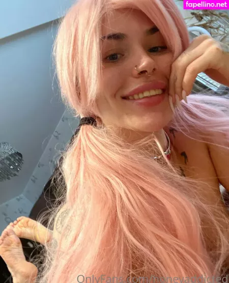 Honeyaddicted OnlyFans Thumbnail #9HzIhEUvjN