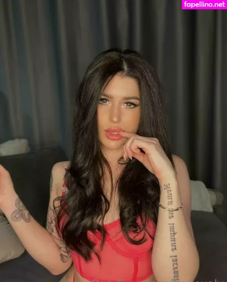 Honeyaly OnlyFans Thumbnail #AuZBM8AGWh