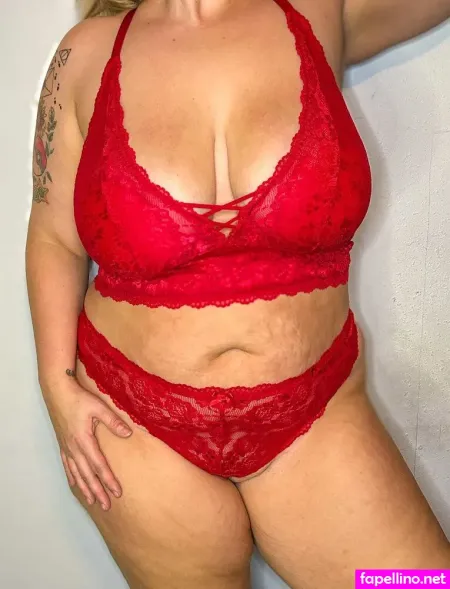 Honeybeeharlow OnlyFans Thumbnail #yKH08yN6pM