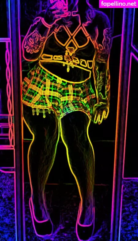 Honeybeethiccy OnlyFans Thumbnail #47f1eNOokY