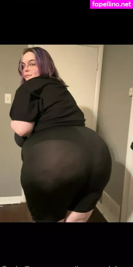 Honeybiscuit20 OnlyFans Thumbnail #1BMTnuCko5