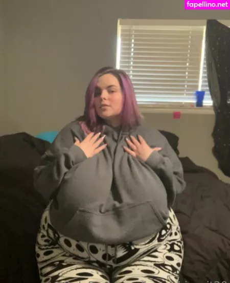 Honeybiscuit20 OnlyFans Thumbnail #v5eOBkhu19