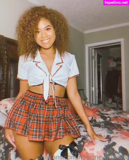 Honeybunny Tv OnlyFans Thumbnail #IsR7Jlrdc3