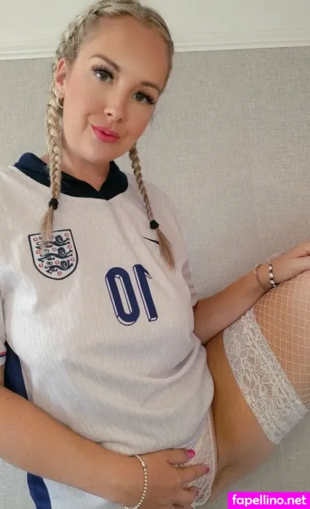 Honeydreams OnlyFans Thumbnail #KKkGRSHpaK