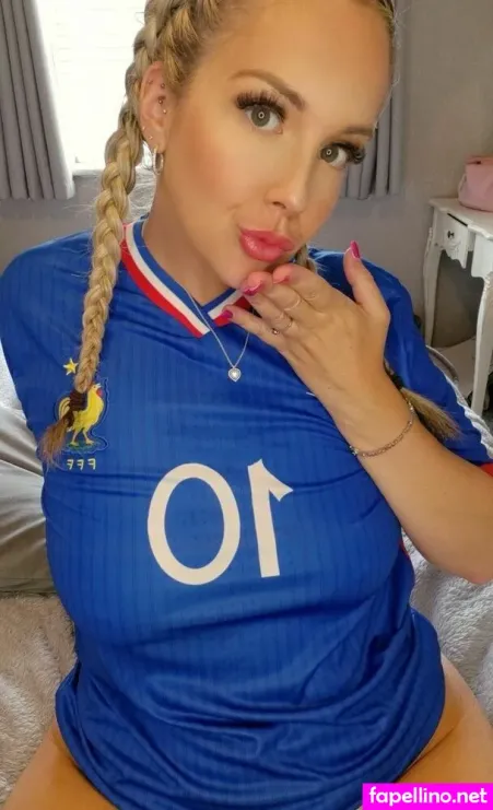 Honeydreams OnlyFans Thumbnail #P4u2iuCUve