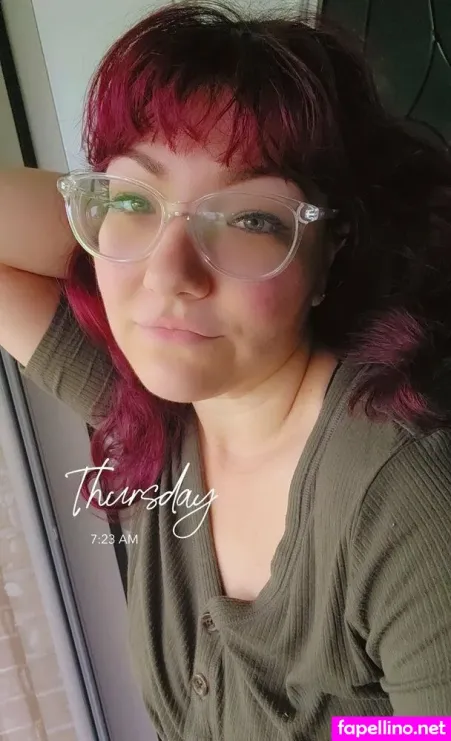 Honeyedtoesies OnlyFans Thumbnail #WkEsN5OQGv
