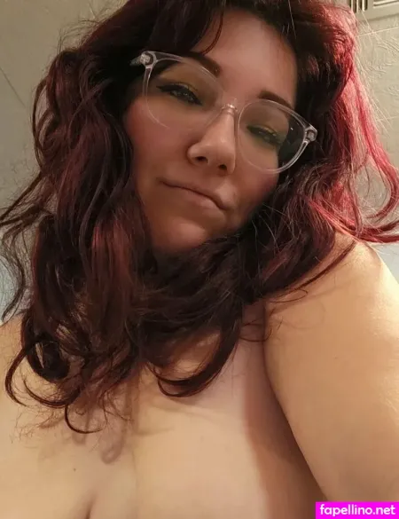 Honeyedtoesies OnlyFans Thumbnail #nMgYQbNJaW