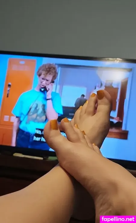 Honeyedtoesies OnlyFans Thumbnail #vDjb97FCbW