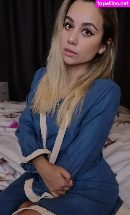 Honeygirl OnlyFans Thumbnail #15qK2CTMBj