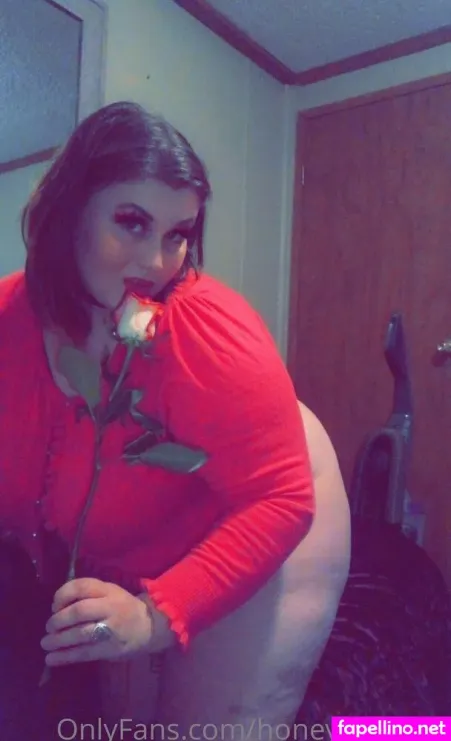 Honeygirl0055 OnlyFans Thumbnail #TIxsc9nVEI