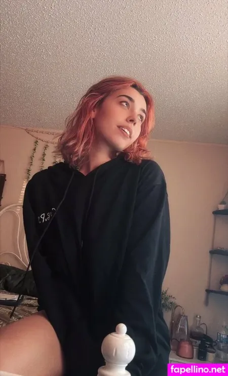 Honeyglazedbandaids OnlyFans Thumbnail #FjWIXNTOjc