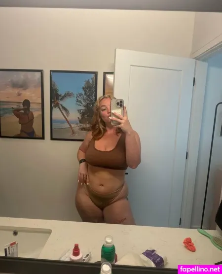 Honeyiced 4 OnlyFans Thumbnail #A1Q7dg9BBm