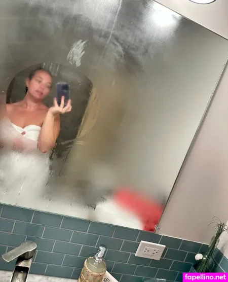 Honeyicedxoxo OnlyFans Thumbnail #Yywxp6TVnT