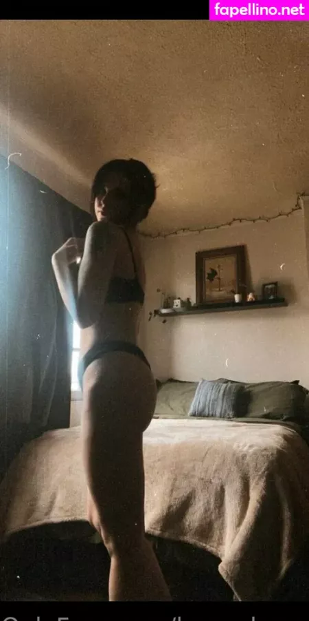 Honeylemonroses OnlyFans Thumbnail #2JgzWTada1