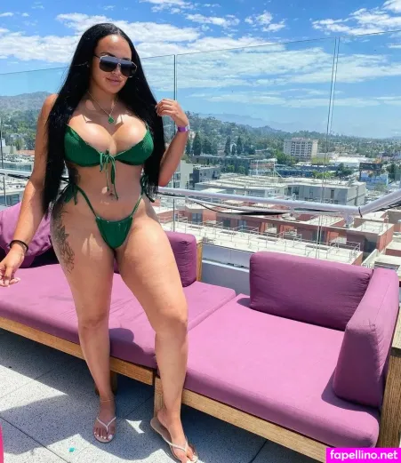 Honeyluuv Main Profile Photo