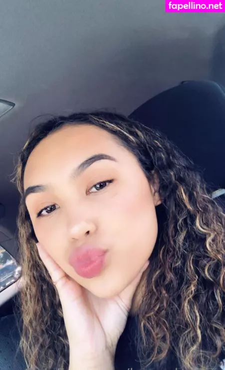 Honeyluveee OnlyFans Thumbnail #0hm6kkzobO