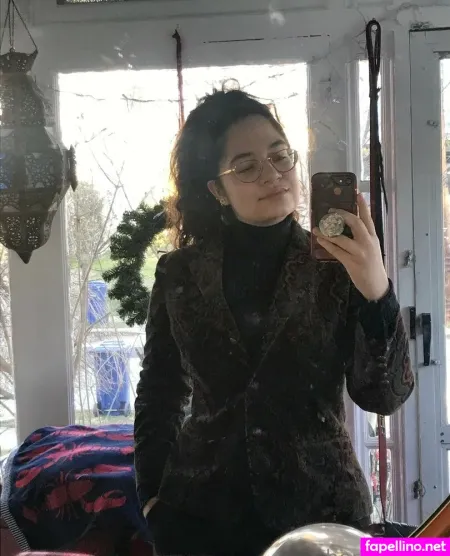 Honeymiaaalimited OnlyFans Thumbnail #UCH3hWiNM5