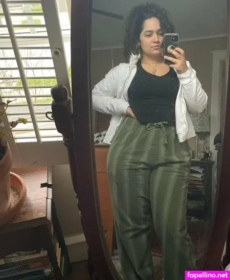 Honeymiaaalimited OnlyFans Thumbnail #dIKlPHxtH6