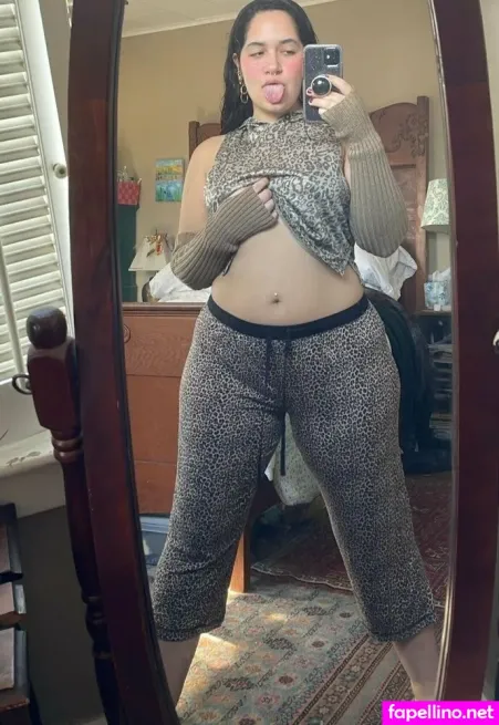 Honeymiaaalimited OnlyFans Thumbnail #et2HADgLgp