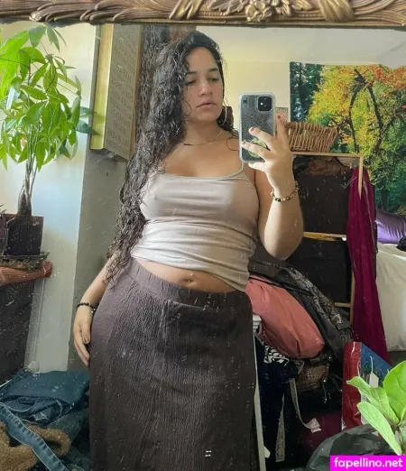 Honeymiaaalimited OnlyFans Thumbnail #klYjAd8bM2