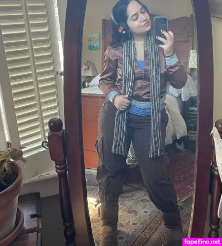 Honeymiaaalimited OnlyFans Thumbnail #qElx8aeeQR