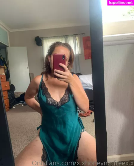 Honeynz Free OnlyFans Thumbnail #i22TdzZ0Vv