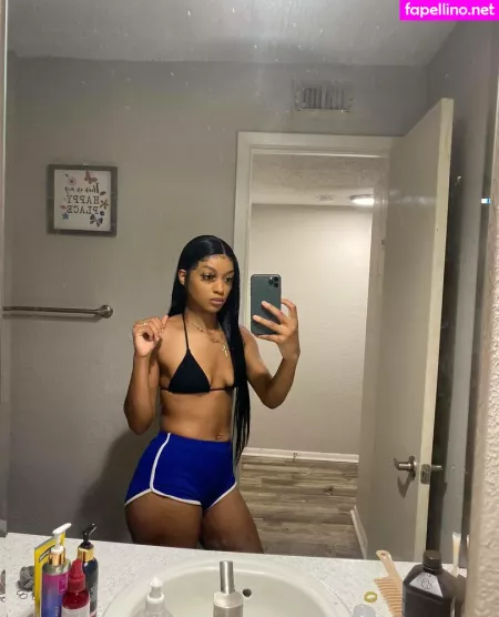 Honeyqoldd OnlyFans Thumbnail #InbobYwbHm