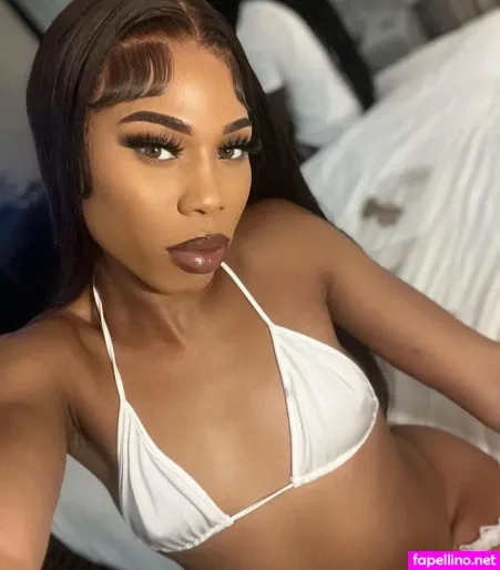 Honeyrayefree OnlyFans Thumbnail #1lHtNxSAuP