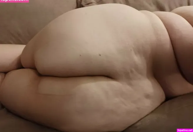 Honeysteaa OnlyFans Thumbnail #tYFHtNTznz