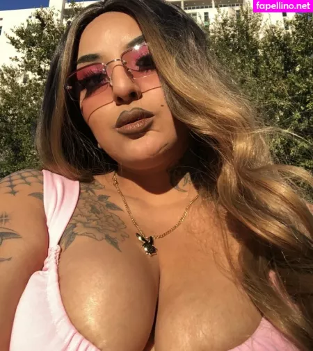Honeysucklexoxo OnlyFans Thumbnail #SR3HMHpgM3