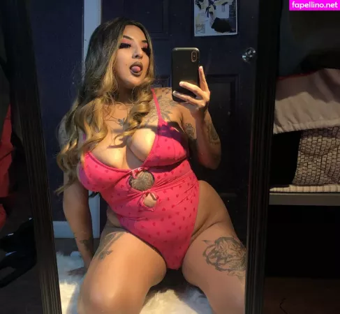 Honeysucklexoxo OnlyFans Thumbnail #fXR2m97dHM