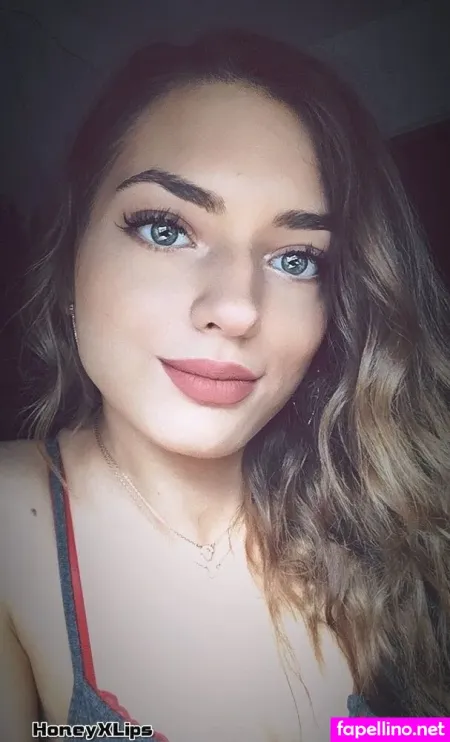 Honeyxlips OnlyFans Thumbnail #QLPZVFdIGV