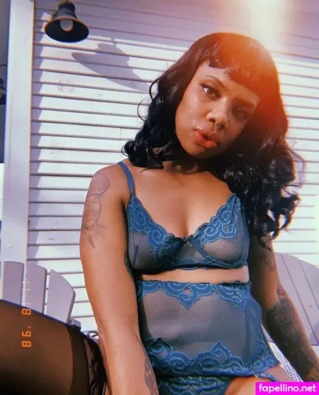 Honeyxxxbearr OnlyFans Thumbnail #Pv2i8mgmXi