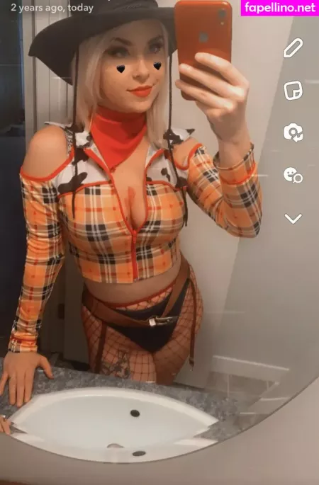 Honhoneyybeebaby OnlyFans Thumbnail #N5BWyf56mS