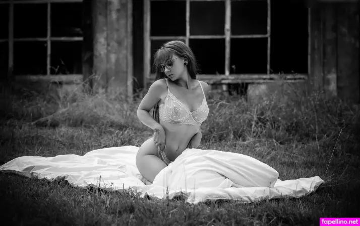 Honigmotte Abby OnlyFans Thumbnail #7bqarg7iCo