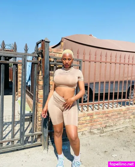 Hood Influencerr OnlyFans Thumbnail #NW4eIw0bhi