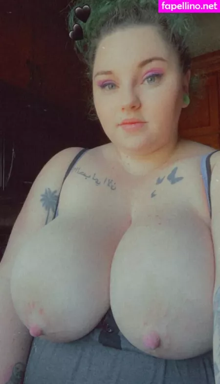 Hookahqueeensfw OnlyFans Thumbnail #e94dfKcl80