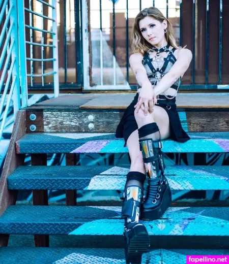 Hooping Meow OnlyFans Thumbnail #E18kGRP52e