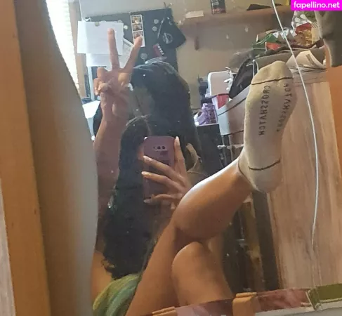 Hope Feet OnlyFans Thumbnail #0kGpbizC6W
