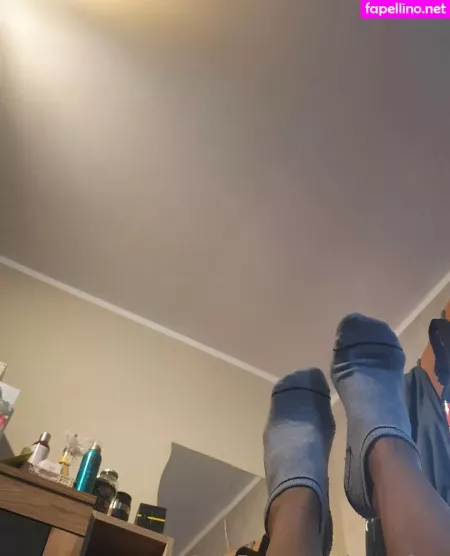 Hope Feet OnlyFans Thumbnail #BNpZ3uhZRd