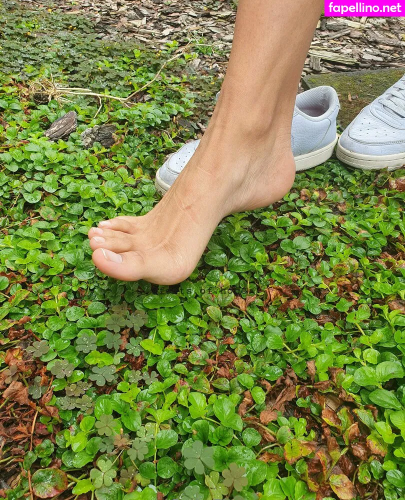 hope.feet, hope_feet_1 Nude Leaked OnlyFans Photo #Kyy0v0aBE6