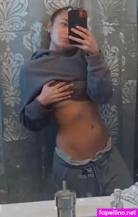 Hope Santos OnlyFans Thumbnail #dGCLlbSwMb