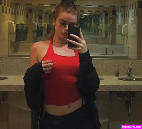 Hopeweber OnlyFans Thumbnail #HcefetSWAf