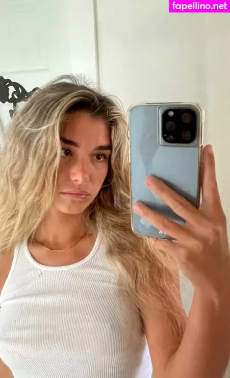 Hopie Schlenker OnlyFans Thumbnail #QlSXZPRvjq