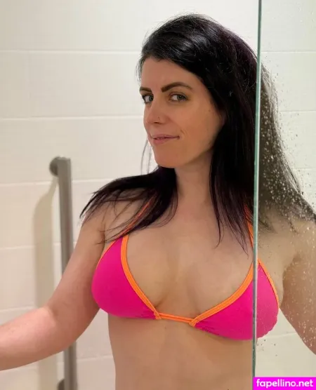 Hopwiggle Free OnlyFans Thumbnail #uEJ2qgtyqw