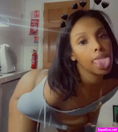 Hornafrica OnlyFans Thumbnail #qAv2vr5fds