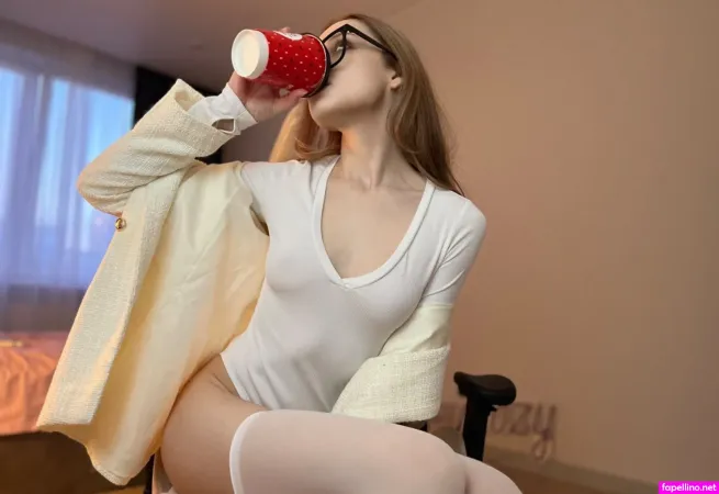 Horneyjozy OnlyFans Thumbnail #NpywoBGeYa