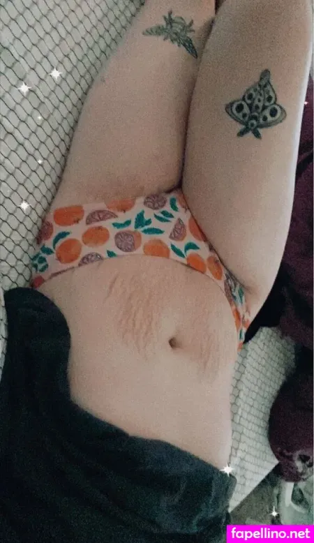 Hornie Bee OnlyFans Thumbnail #Zt5YiEG54v