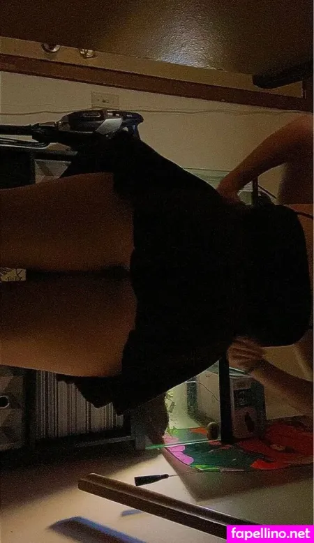 Hornie Bee OnlyFans Thumbnail #a6c3W22n7c