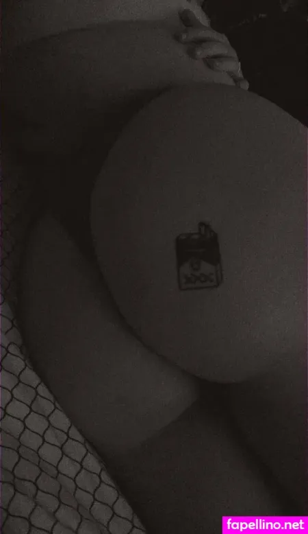 Hornie Bee OnlyFans Thumbnail #esP32BXm7h